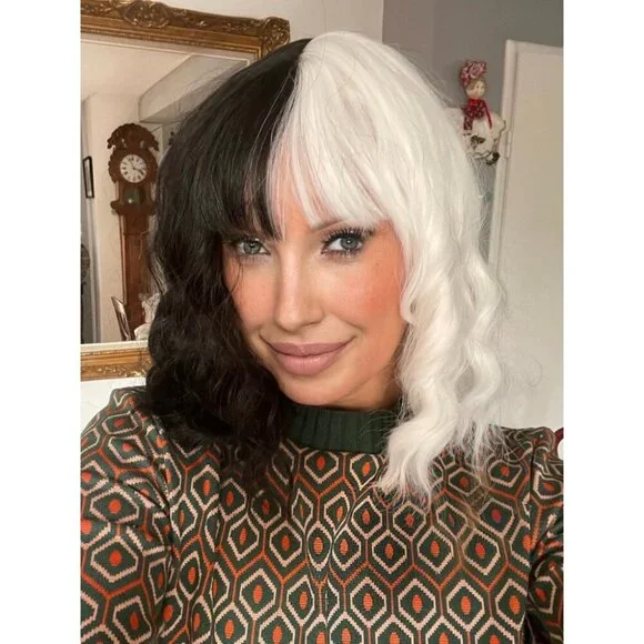 Cruella Deville Black White Two Tone Wig Cosplay Costume Wig with Bangs - Picture 2 of 2